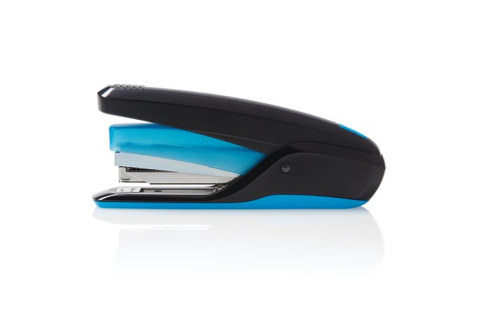 Swingline® Quick Touch® Full Strip Stapler, 20 Sheets, Black/Blue