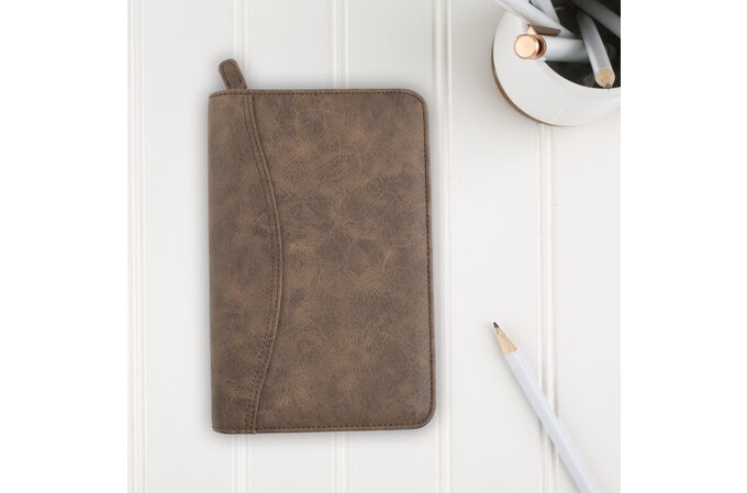 Day-timer Distressed Leather Zippered 1.5 inch Planner Cover Desk Size - Planner