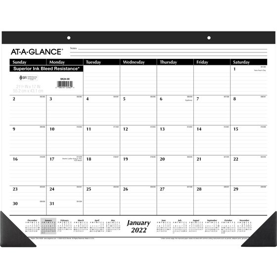 2022 desk calendar