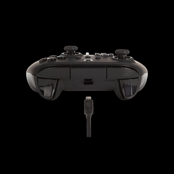 black xbox one x controller