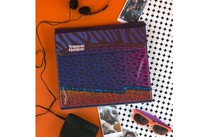 Trapper Keeper Binder, Retro Design, 1 Inch Binder, 2 Folders  and Extra Pocket, Metal Rings and Spring Clip, Secure Storage, Animal, Mead  School Supplies (260038CP1-ECM) : Office Products