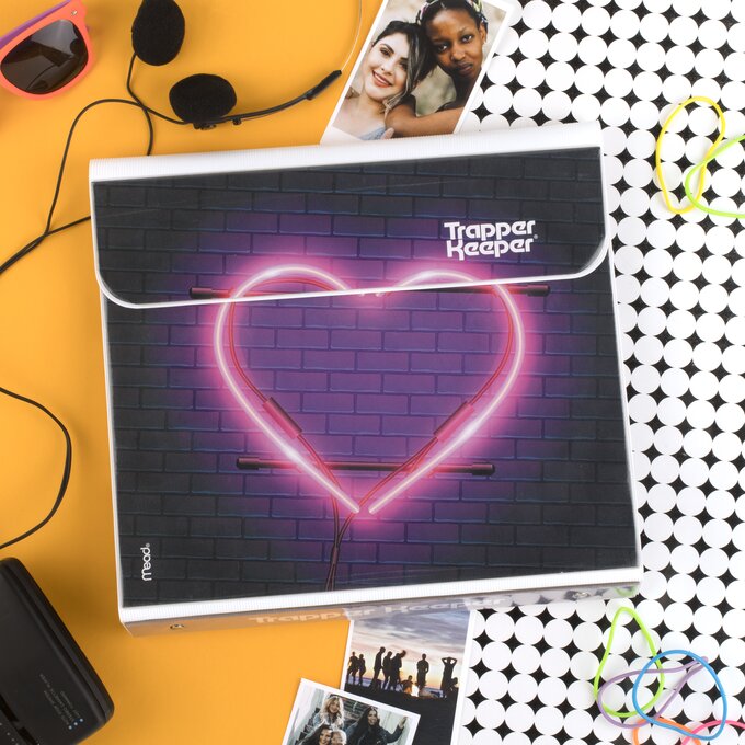 Trapper Keeper Binder, Neon Heart | Trapper Keeper | Mead