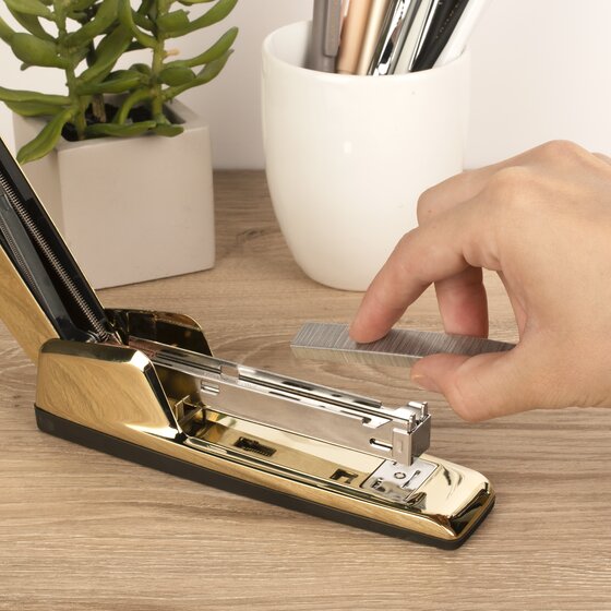 747 stapler deals