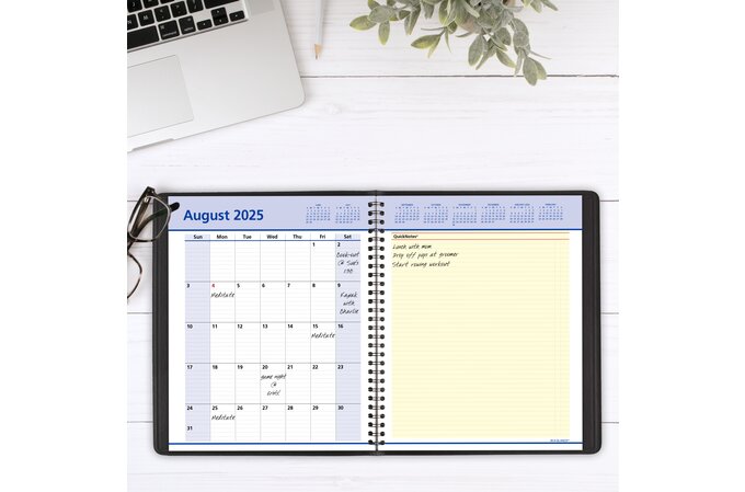 AT-A-GLANCE® QuickNotes® Academic 2024-2025 Weekly Monthly Planner
