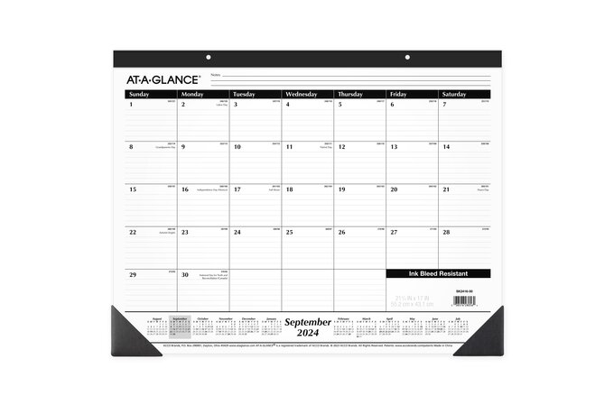 AT-A-GLANCE® Academic 2024-2025 Monthly Desk Pad Calendar, Standard, 21 ...