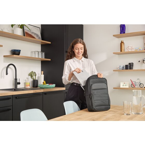 EQ Laptop Backpack 16” | Laptop & Tablet Backpacks | Kensington