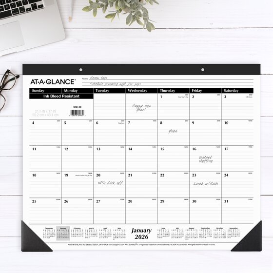 ATAGLANCE® 2026 Monthly Desk Pad Calendar, Standard, 21 3/4" x 17", 3
