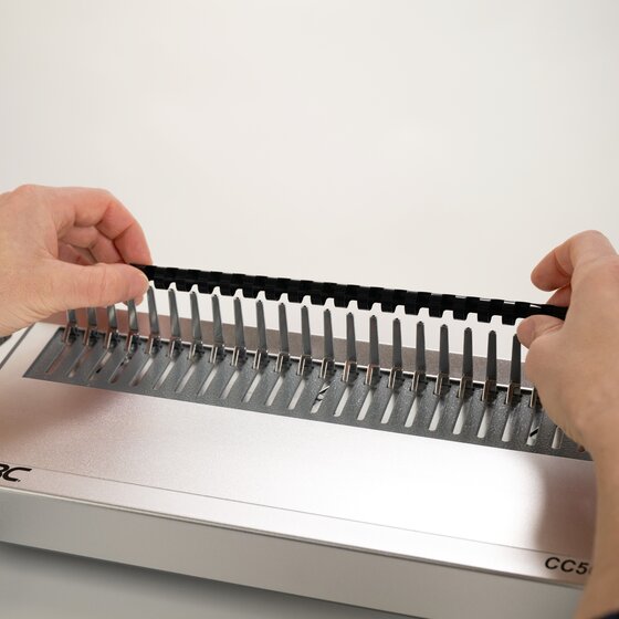 GBC® CC500 CombBind® Finisher, Binds 500 Sheets | Modular