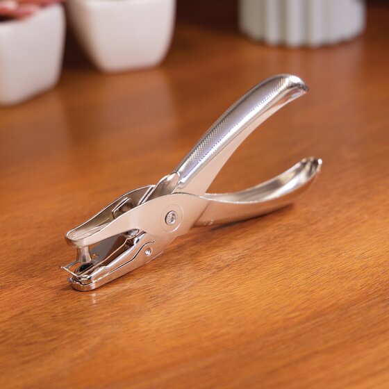 Swingline® 1-Hole Punch, 1/4