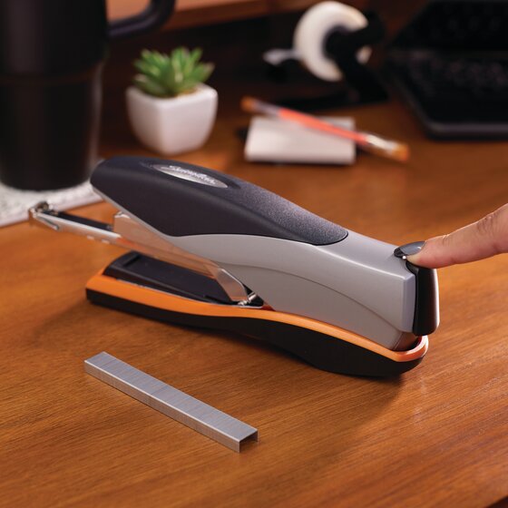 Swingline® Optima® 40 Desk Stapler, Reduced Effort, 40