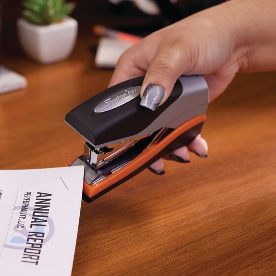 その他 Supreme - supreme Swingline Stapler Naomi Crusher Supreme Swingline Stapler Red 2020SS From JAPAN FedEx | eBay