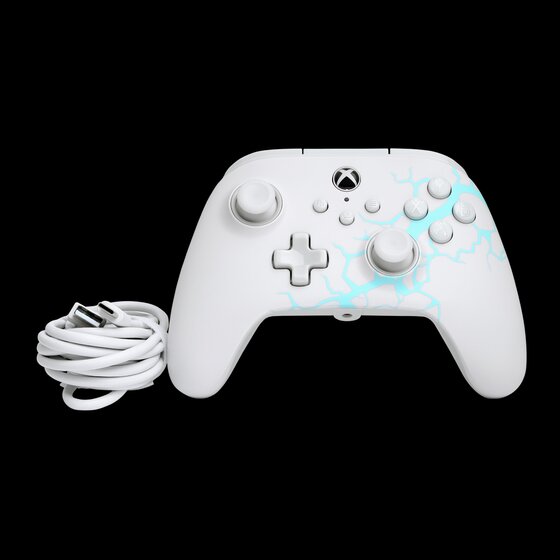 アドバンテージ有線コントローラー Xbox Series X|S用 HE | Xbox