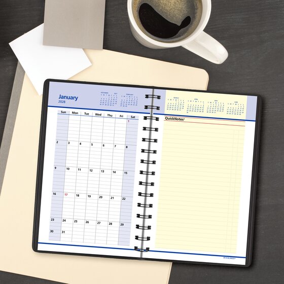 AT-A-GLANCE® QuickNotes® 2027 Weekly Monthly Appointment Book